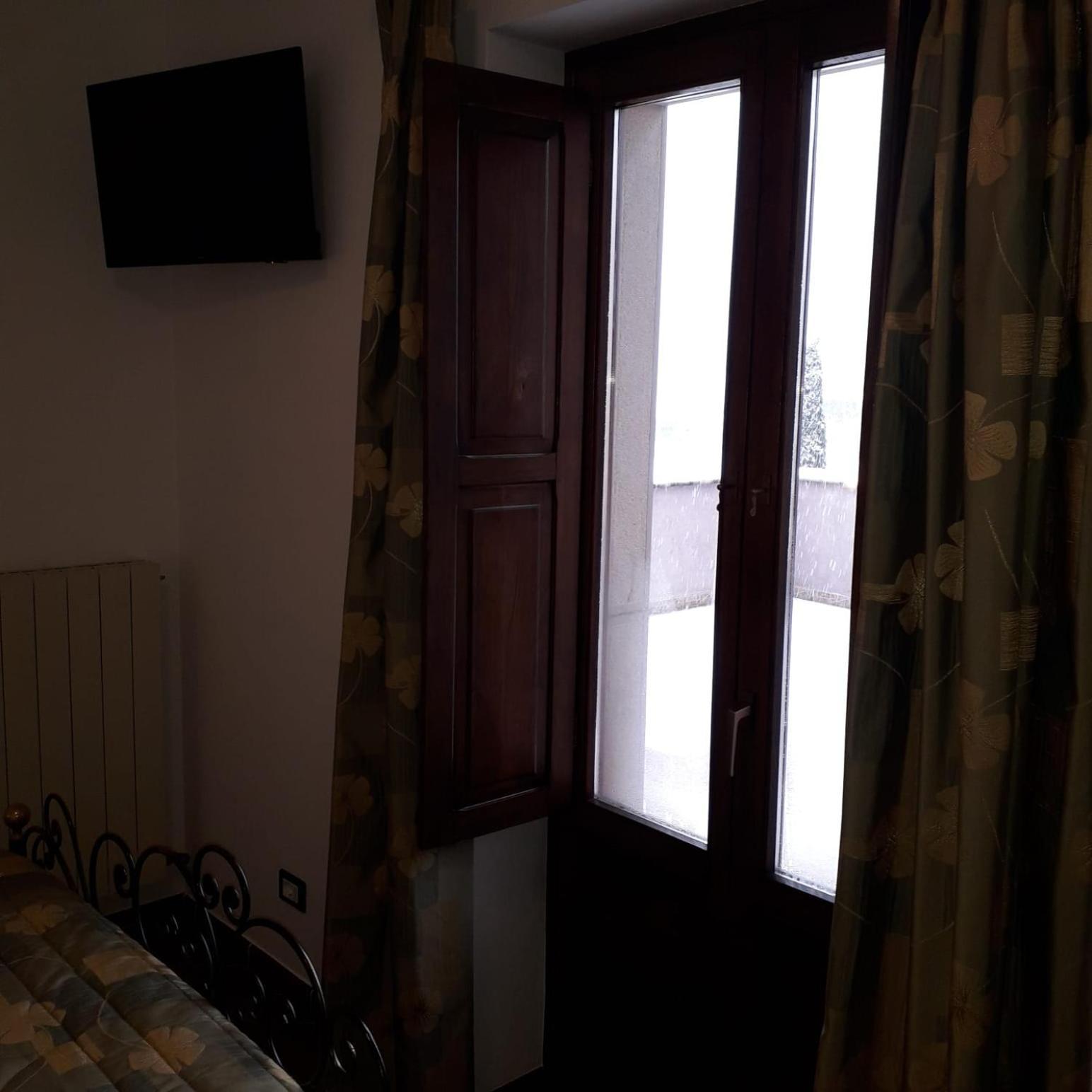 Hotel Bucaneve Pescasseroli Εξωτερικό φωτογραφία